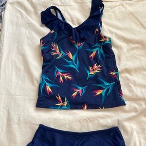 Lands end tankini girls